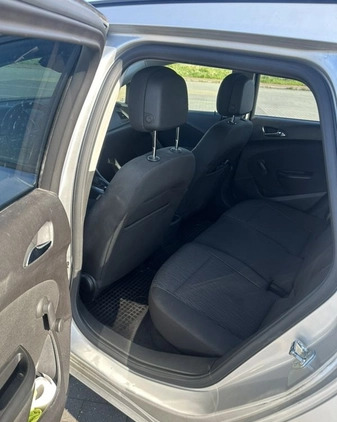 Opel Astra cena 23000 przebieg: 291500, rok produkcji 2015 z Kołobrzeg małe 56